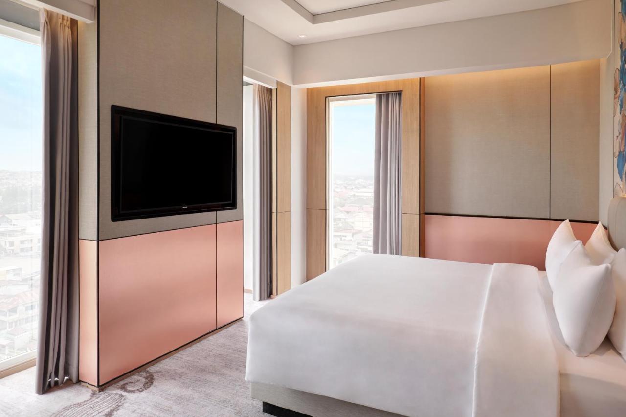 เมอร์เคียว ซามารินดา Hotel ภายนอก รูปภาพ