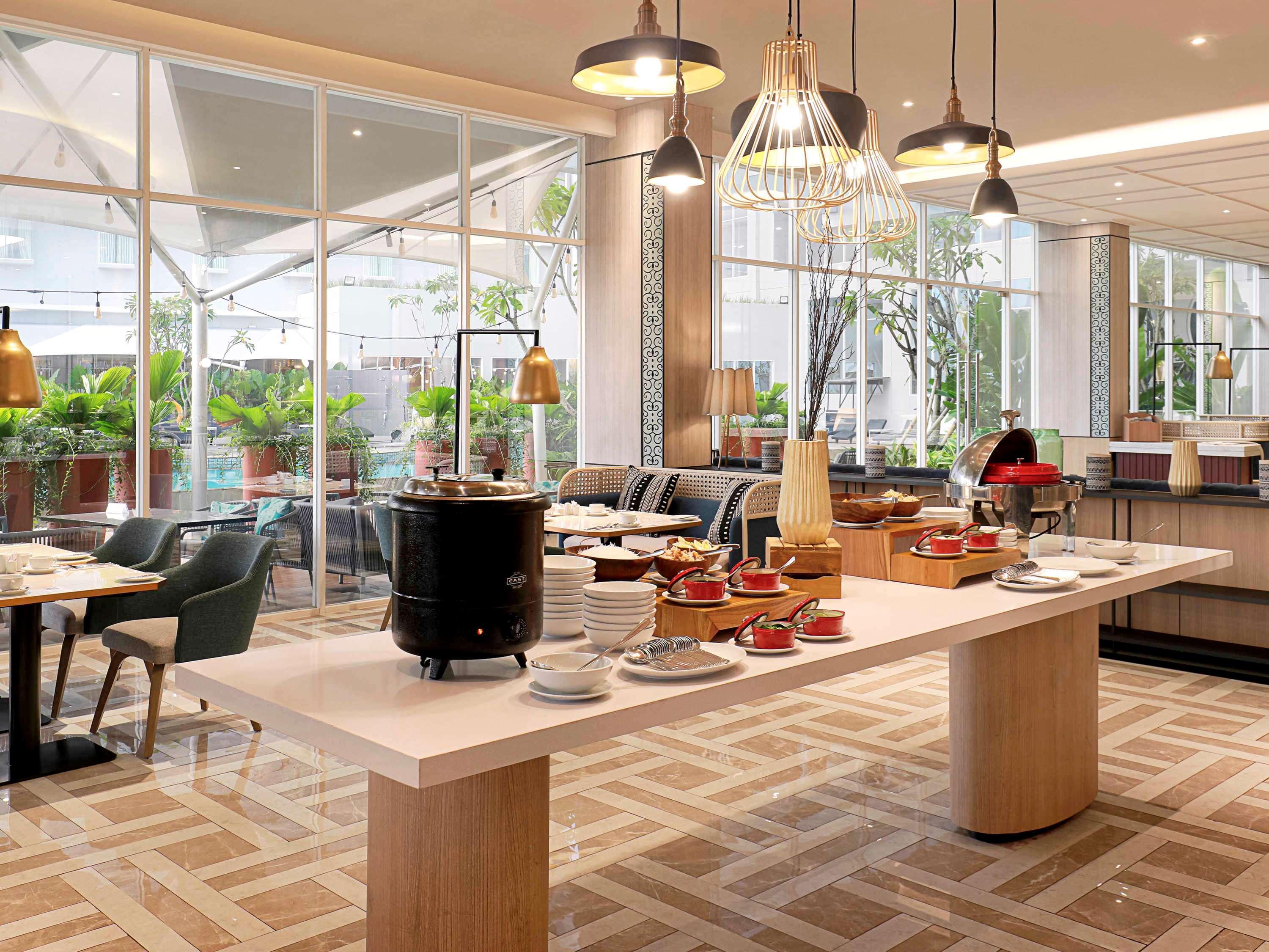 เมอร์เคียว ซามารินดา Hotel ภายนอก รูปภาพ
