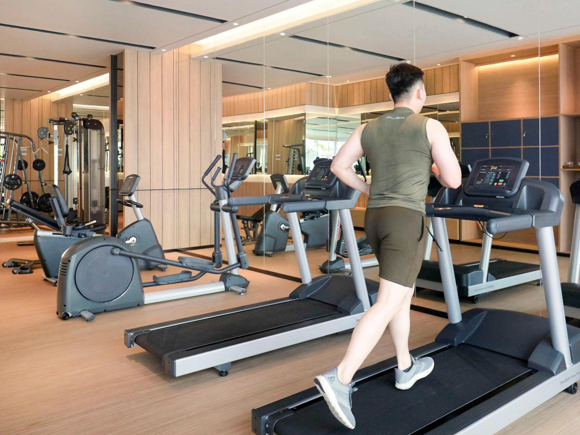 เมอร์เคียว ซามารินดา Hotel ภายนอก รูปภาพ